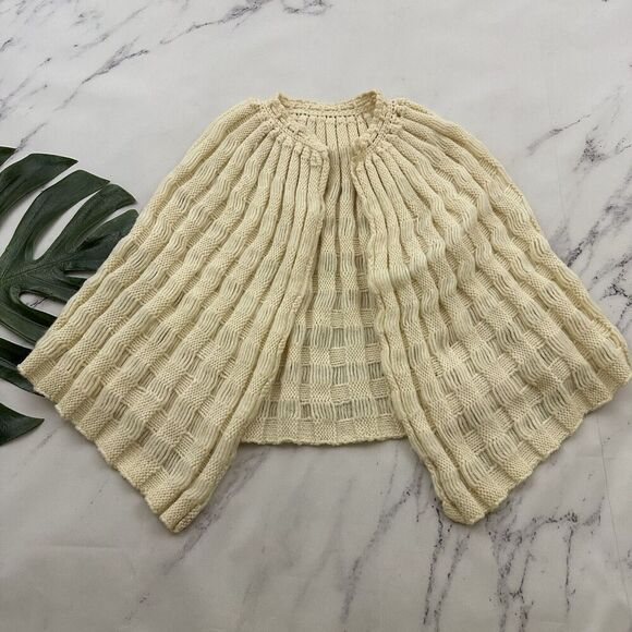 Womens Vintage Handmade Cropped Shawl Cape Sweater One Size Cream Knit Crochet - Picture 1 of 8